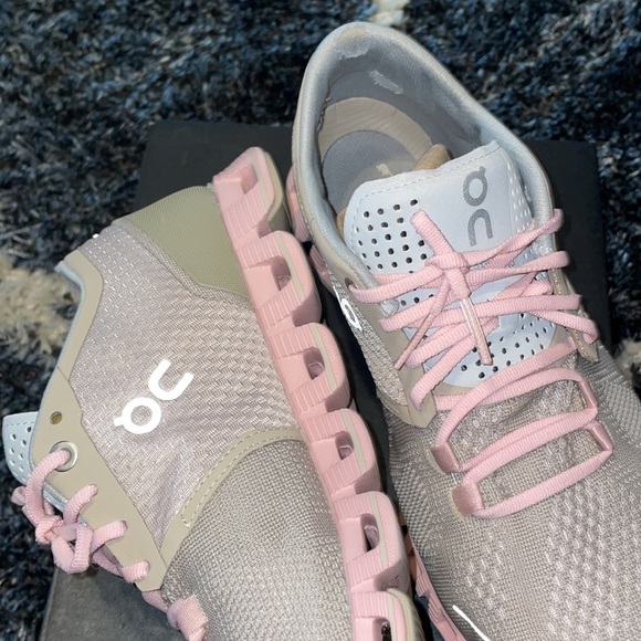 ‼️Last Price‼️On Cloud X - Picture 3 of 16